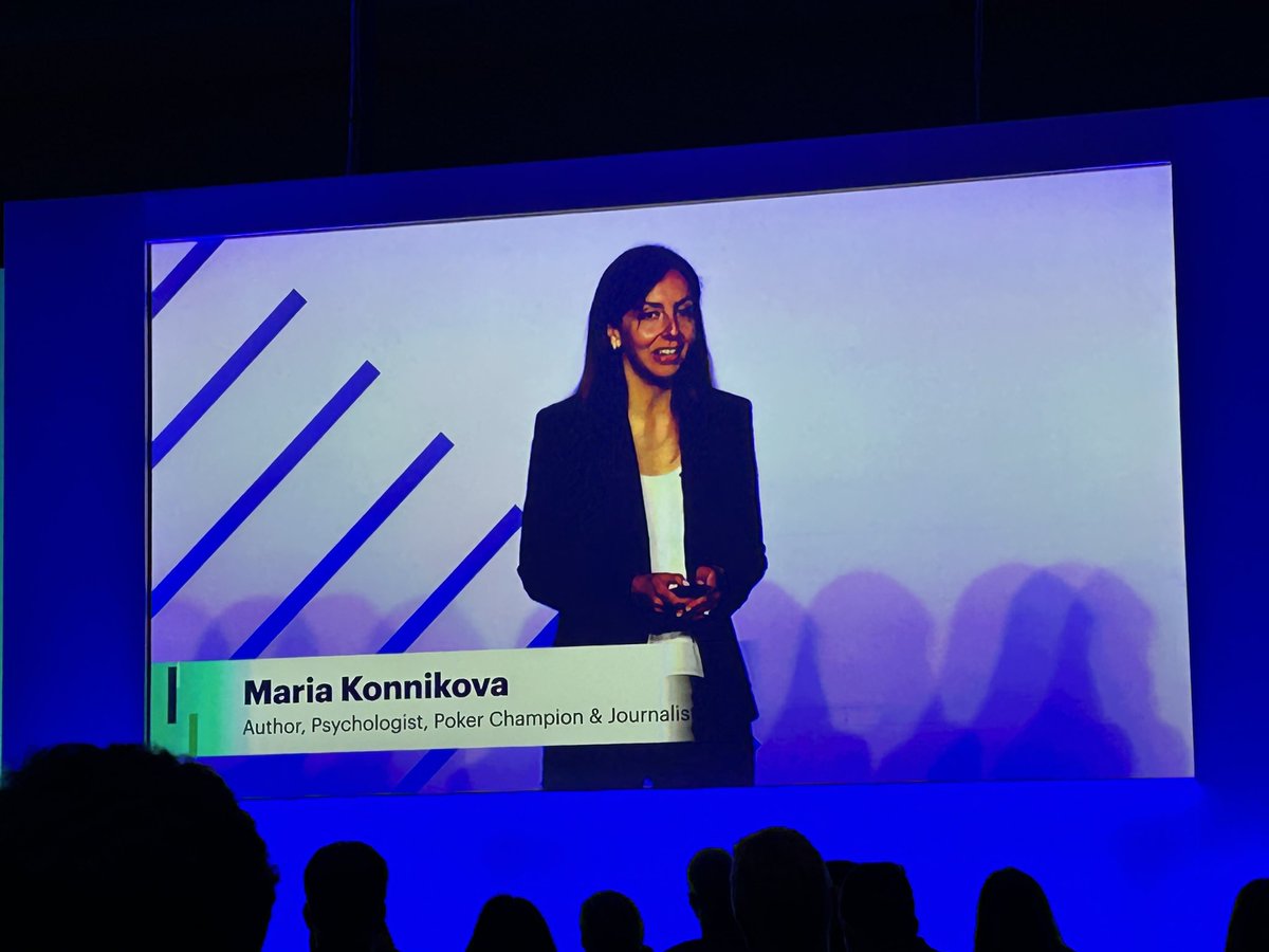 hugo_vergara's tweet photo. Un gran evento de industria que nos permite ver cómo la tecnología está ayudando a las organizaciones a ser más innovadoras. Temas desde el capital humano, marketing, desarrollo de producto y experiencia de usuario son pilares fundamentales para una digitalización. 
#GartnerTGI https://t.co/SaVtlONS7b