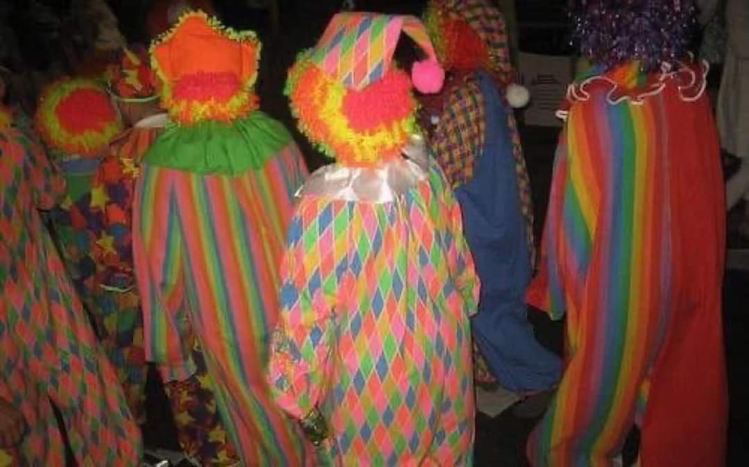 FredoInDaCut995's tweet photo. me and my friends on our way to be silly https://t.co/3tKx8NACUL