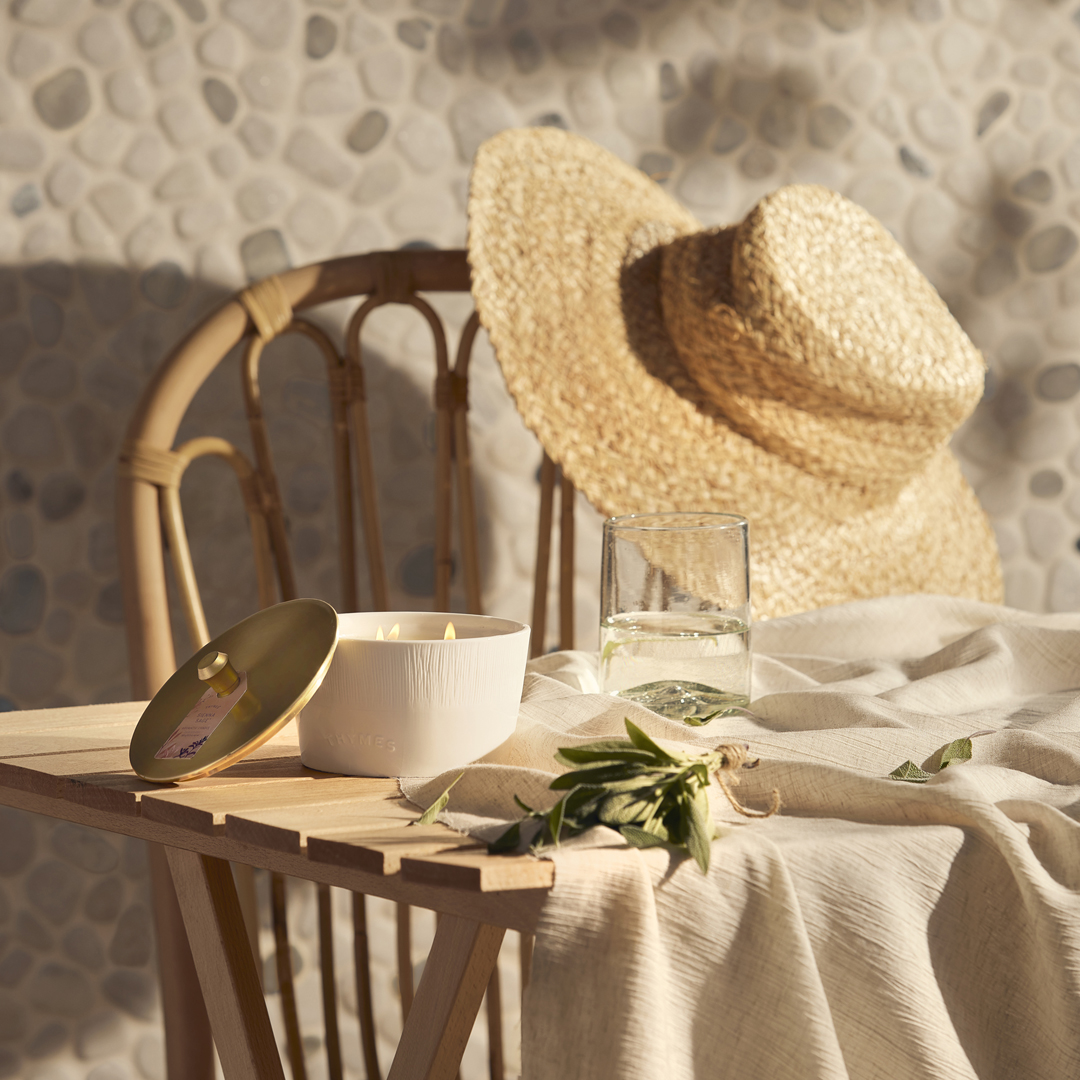 Bask in summer sunsets with the comforting scent of Sienna Sage.