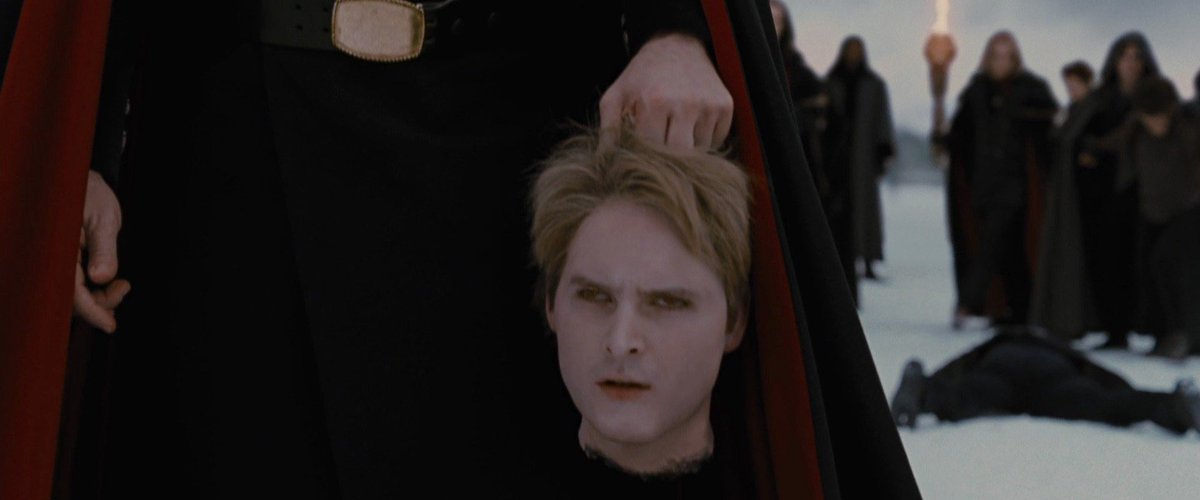 leeahhdee's tweet photo. @cavalierremedy No one said Twilight Breaking Dawn pt2 so I’m here to remind you all bout that masterpiece 🤌🏼 https://t.co/hAVBizRTYx