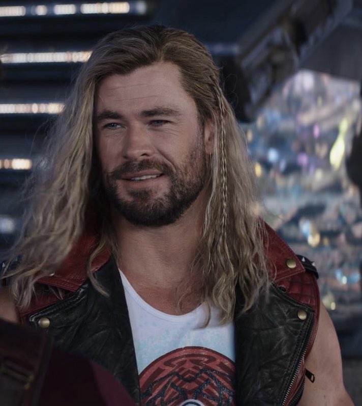 DiscussingFilm on X: #ThorLoveAndThunder is currently at 68% on