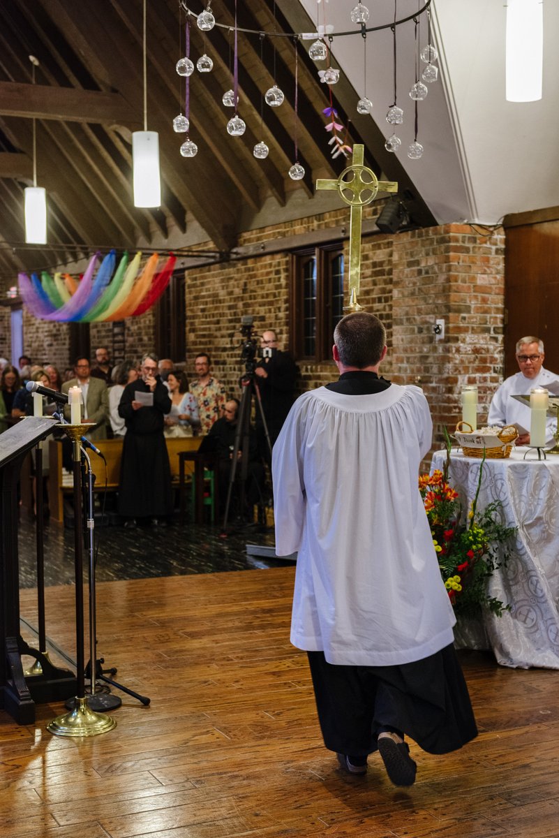 June Intensive is in full swing, but we simply had to share these beautiful images just in from Baccalaureate in May! Thanks as always to frequent CDSP photographer Richard Wheeler.