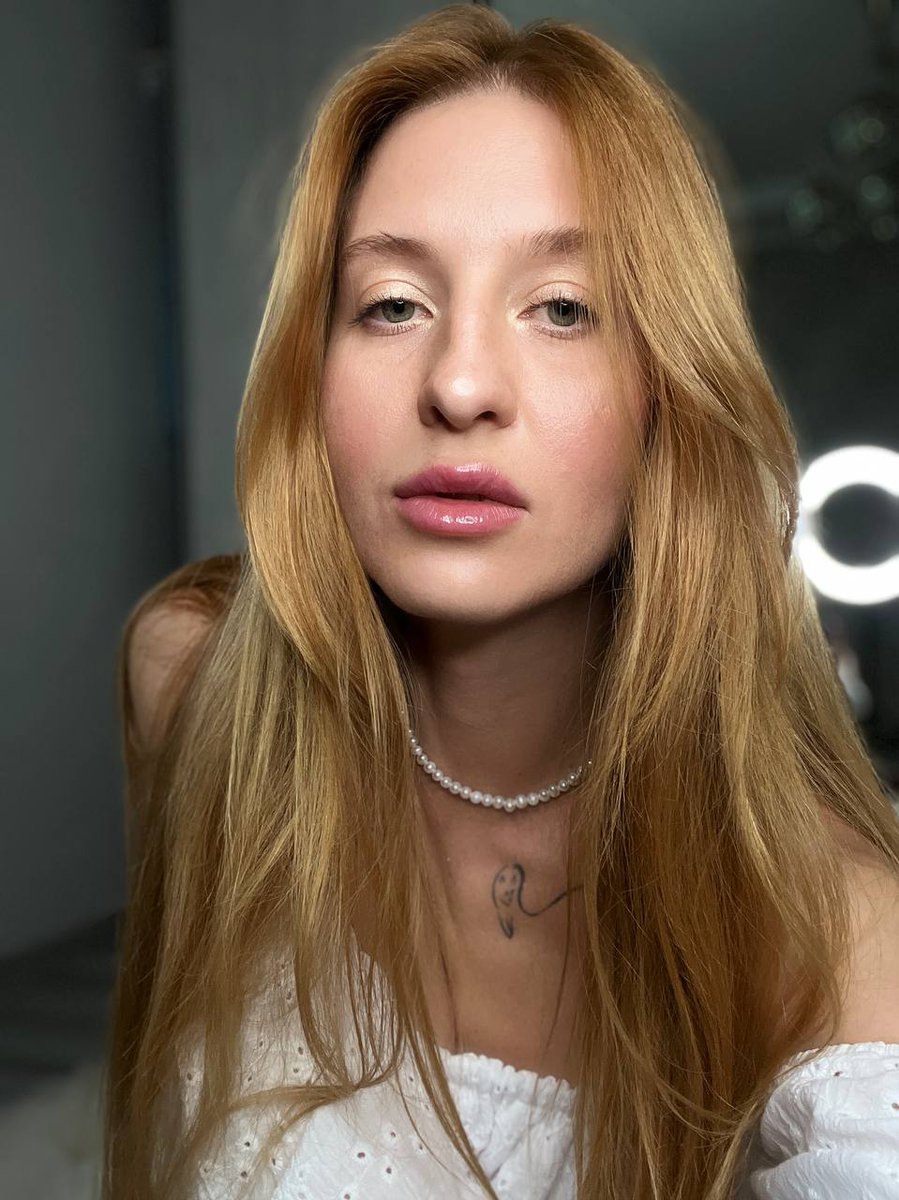 AnaNylonLover's tweet image. Hi all)))

linktr.ee/sleepybeautyas…