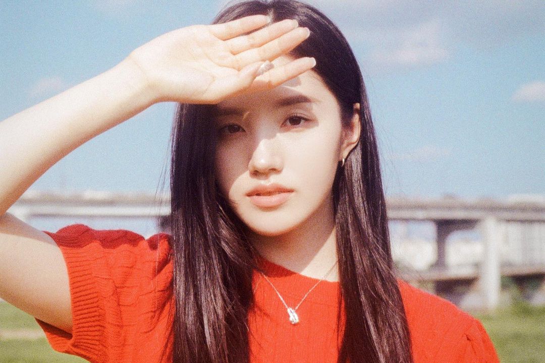 tequiereal's tweet image. maaf kak bus nya masih lama kayaknya, mending jalan pulang berdua aj