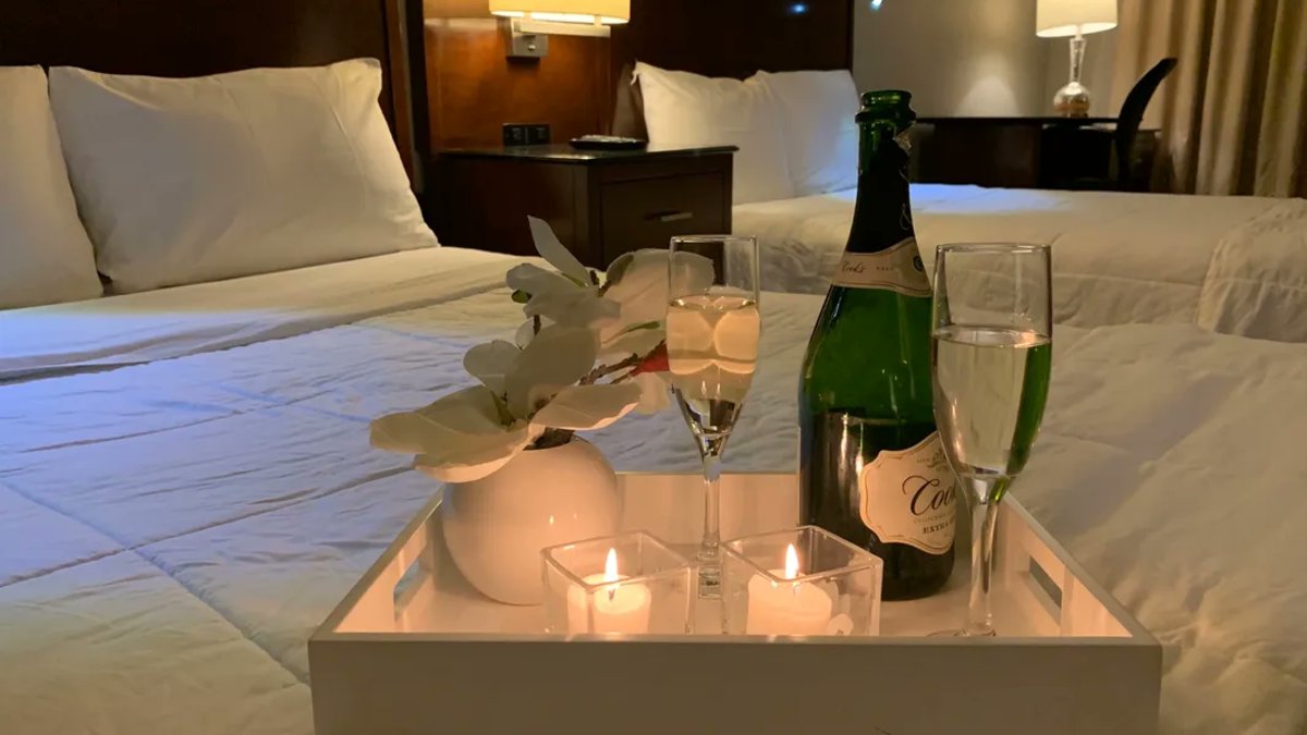 Are you aware of our #packagedeals? If you're planning a romantic escape with your significant other, we have a special package tailored just for that. Our package includes a bottle of #champagne as well as #breakfastinbed. Contact us at (254) 833-5154 to book your stay.