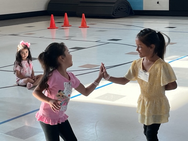 brustadd's tweet photo. Learning doesn't just happen in the classrooms...it happens in PE with Coach Dubek at LJJ's ECSS program! #LISDPK #OneLISD
@LewisvilleISD https://t.co/nF4XAx0KvB