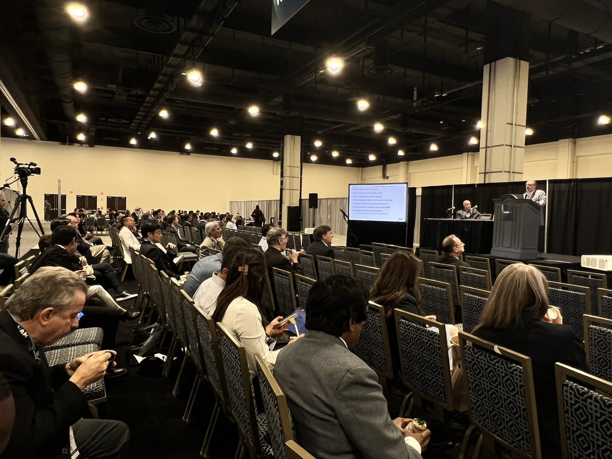 Thank you to Drs. R. Clement Darling III and Manuel Perez-Izquierdo for leading the discussion on Baroreflex Activation Therapy: A Novel Extravascular Procedure for Heart Failure this year at #VAM23. #Barostim #OutsmartTheHeart