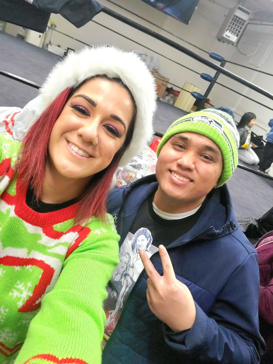 ron_o_mac's tweet photo. Happy Birthday to @itsBayleyWWE 🎂 💯 #HappyBirthday #Bayley #BayleyTheHugger #TheRoleModel  #KnowYourRoleModel #DamageCTRL #WWE https://t.co/SIC4a7Vgae