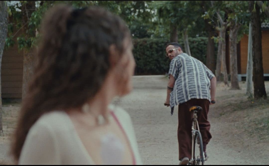 Amaia On The Brain on Twitter: "Ya está disponible el videoclip de “Sexo en  la playa”, la nueva canción de Alizzz y Amaia Ver ahora —  https://t.co/xEWacJ8jgN https://t.co/dT3QrUFuhS" / Twitter