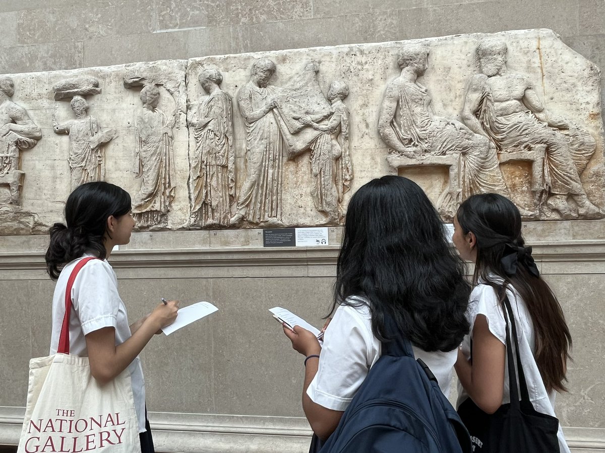 ClassicsHbs's tweet image. A lovely afternoon at @britishmuseum with our year 10 Classical Civilisation students.
