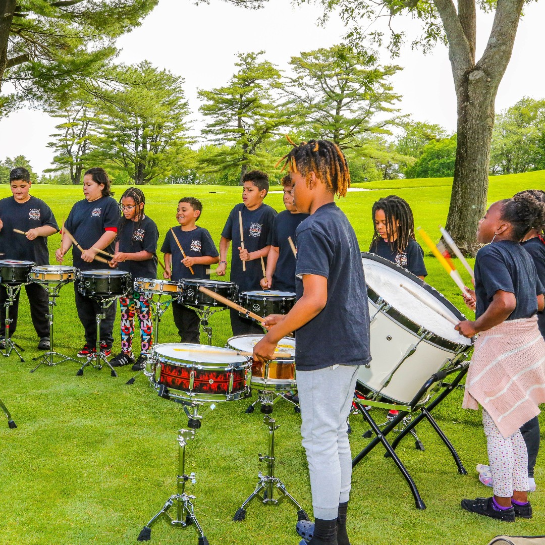 Junior Achievement tweet media