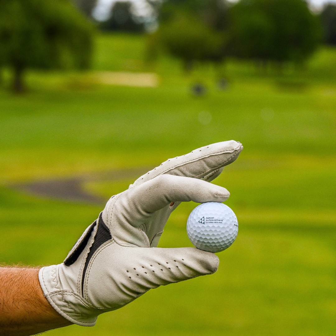 Junior Achievement tweet media