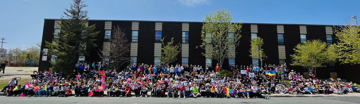 Melissa Connors tweet media