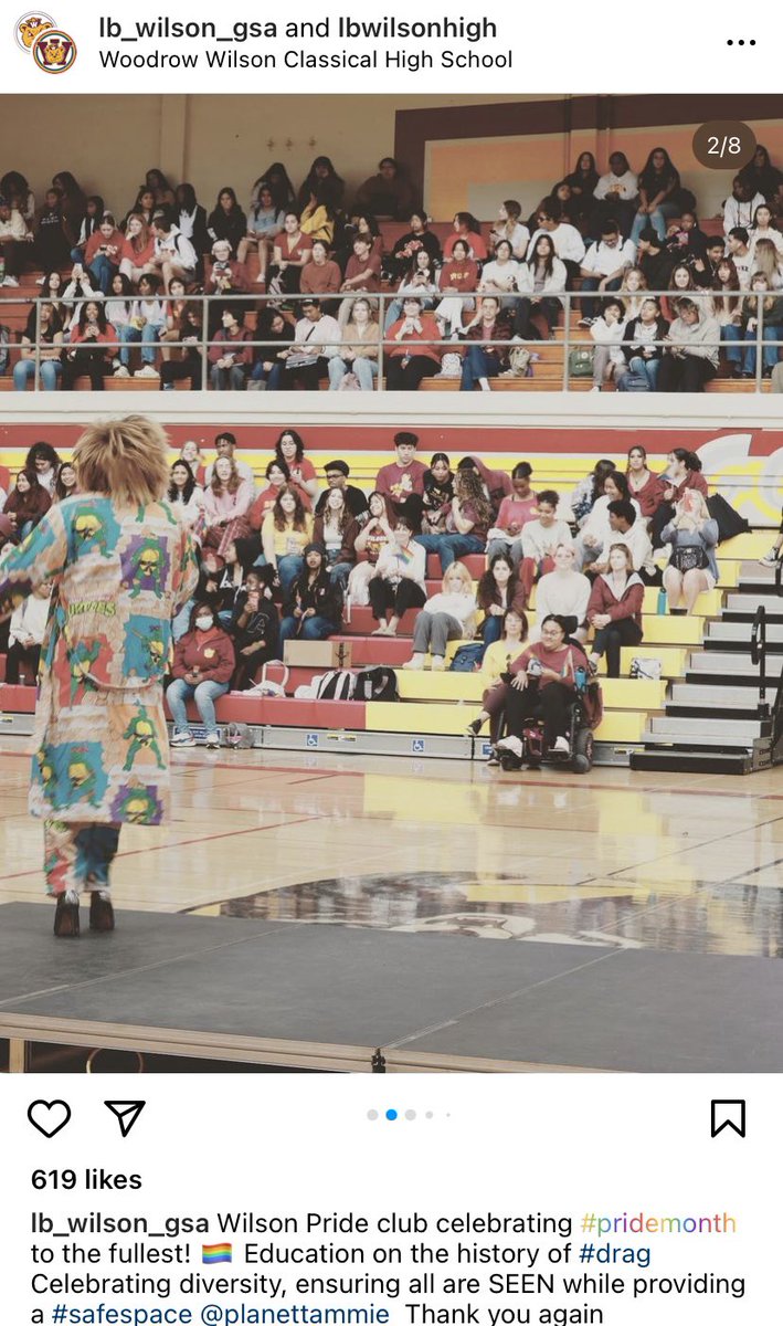 libsoftiktok's tweet image. A school in @LongbeachUSD held a drag show for students at school. A parent told me she was not notified that her child would be subjected to this adult themed sexualized performance at school.

The drag queen who the school tagged- gives away sex toys on his IG