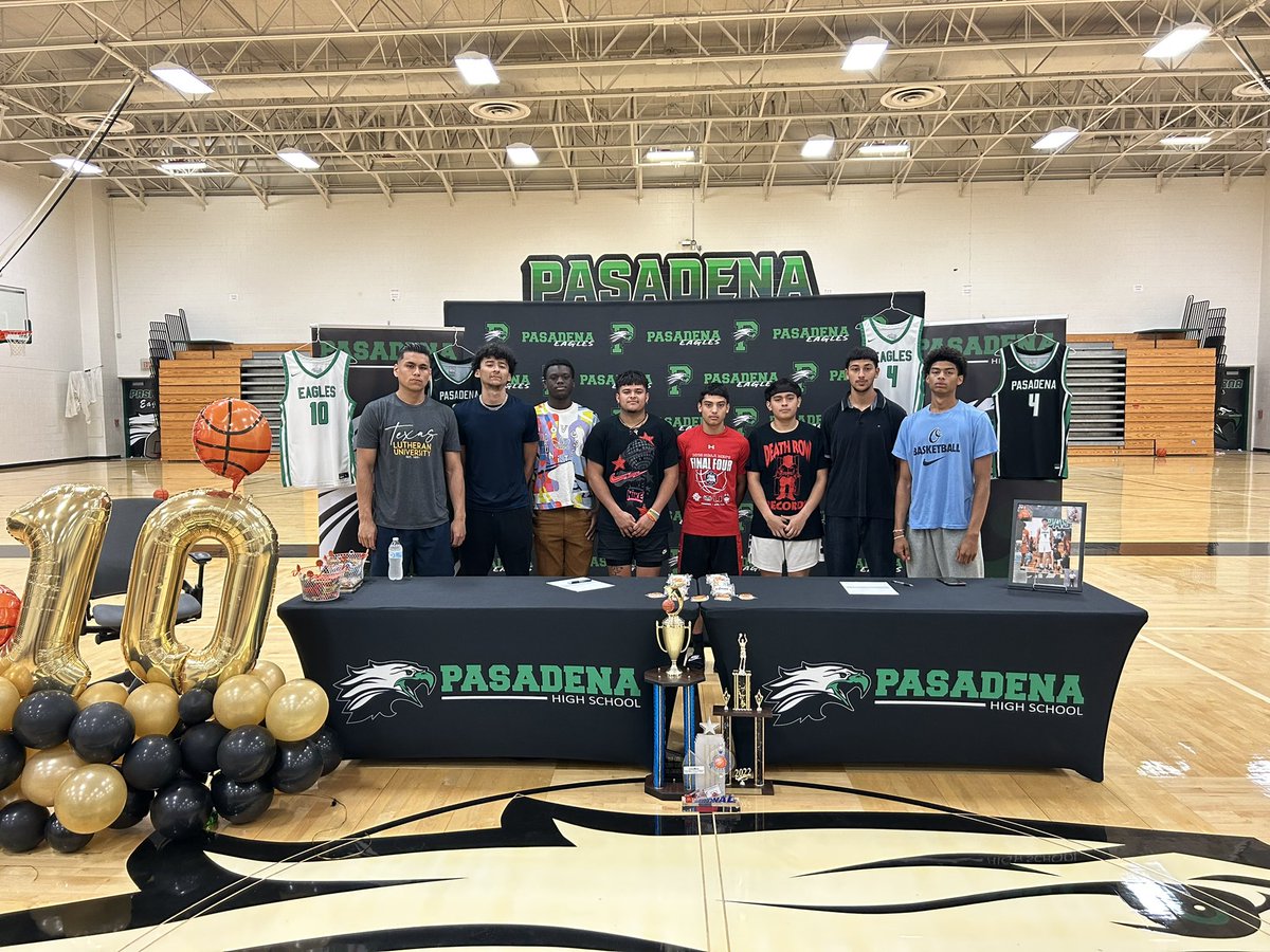 Chris Cole tweet media