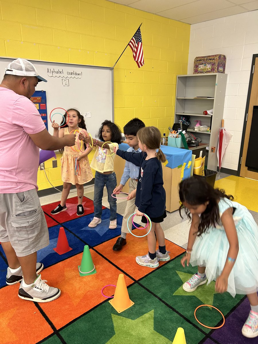 Mrs. Saad's Class tweet media