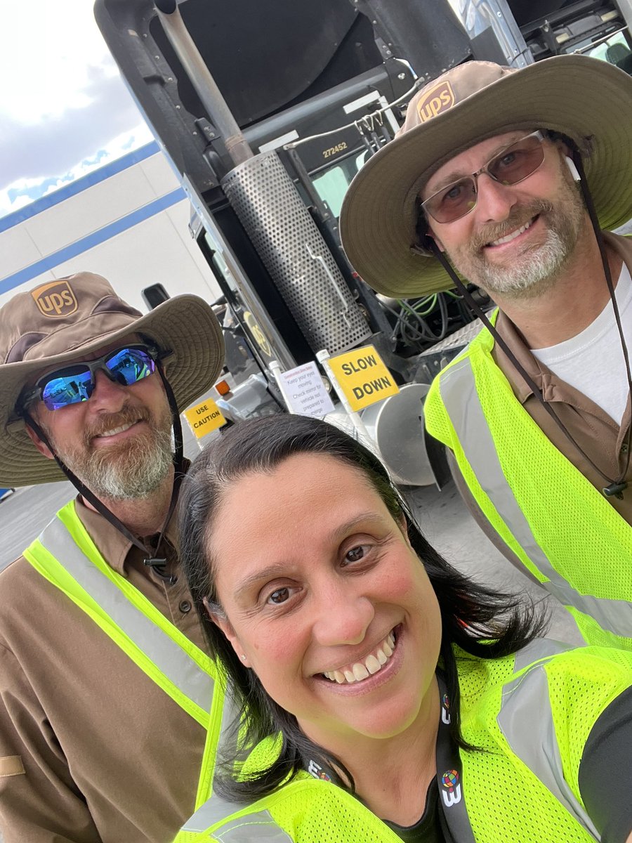 Melinda Herrera (@melirere) on Twitter photo Sideswipe Demo in Vegas, thank you for engaging every driver @BryanC8909 <a href="/FeederVegas/">VegasFeederSafety</a> 🙌🏼👏🏻 <a href="/divine2wincom/">Trina Norman</a> <a href="/GregPietrek/">Greg Pietrek</a> <a href="/logisticsboss/">Mark Oty</a> Sideswipe Demo in Vegas, thank you for engaging every driver @BryanC8909 <a href="/FeederVegas/">VegasFeederSafety</a> 🙌🏼👏🏻 <a href="/divine2wincom/">Trina Norman</a> <a href="/GregPietrek/">Greg Pietrek</a> <a href="/logisticsboss/">Mark Oty</a>