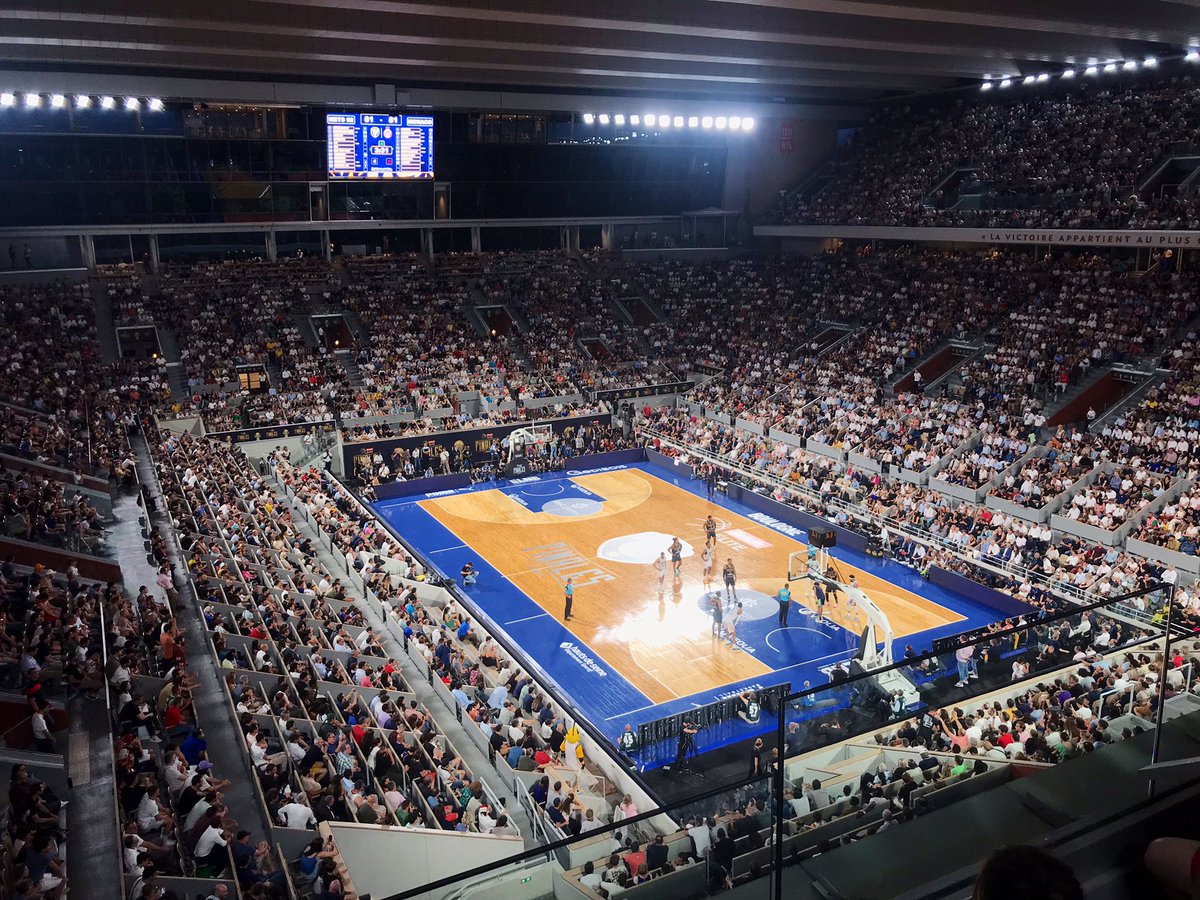 Victoire de l’@ASMonaco_Basket contre les @Metropolitans92 au stade @rolandgarros #FinalesBetclicELITE #LNBextra 🏀