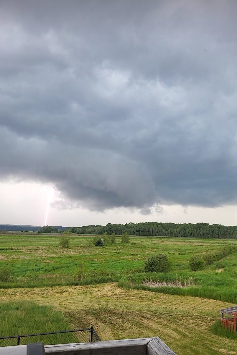 Lightning and rotation from earlier in Hants County, NS. @weathernetwork #NSStorm