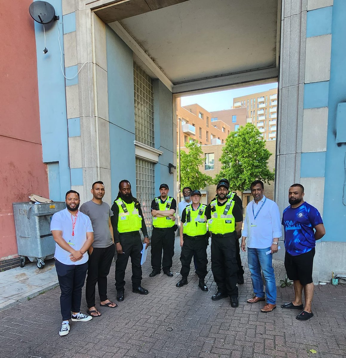 Shubo Hussain (@shubohussain) on Twitter photo A productive walkabout in Bromley South Ward today with <a href="/MPSTowerHam/">Tower Hamlets Police</a> and <a href="/TowerHamletsNow/">Tower Hamlets Council</a> Community Safety Enforcement Officers.
Engaged with residents, business owners and stakeholders to address concerns on crime, anti-social behavior, and safety.
<a href="/TH_Labour/">Tower Hamlets Labour Group</a> <a href="/bbbfc/">Bromley By Bow</a> A productive walkabout in Bromley South Ward today with <a href="/MPSTowerHam/">Tower Hamlets Police</a> and <a href="/TowerHamletsNow/">Tower Hamlets Council</a> Community Safety Enforcement Officers.
Engaged with residents, business owners and stakeholders to address concerns on crime, anti-social behavior, and safety.
<a href="/TH_Labour/">Tower Hamlets Labour Group</a> <a href="/bbbfc/">Bromley By Bow</a>