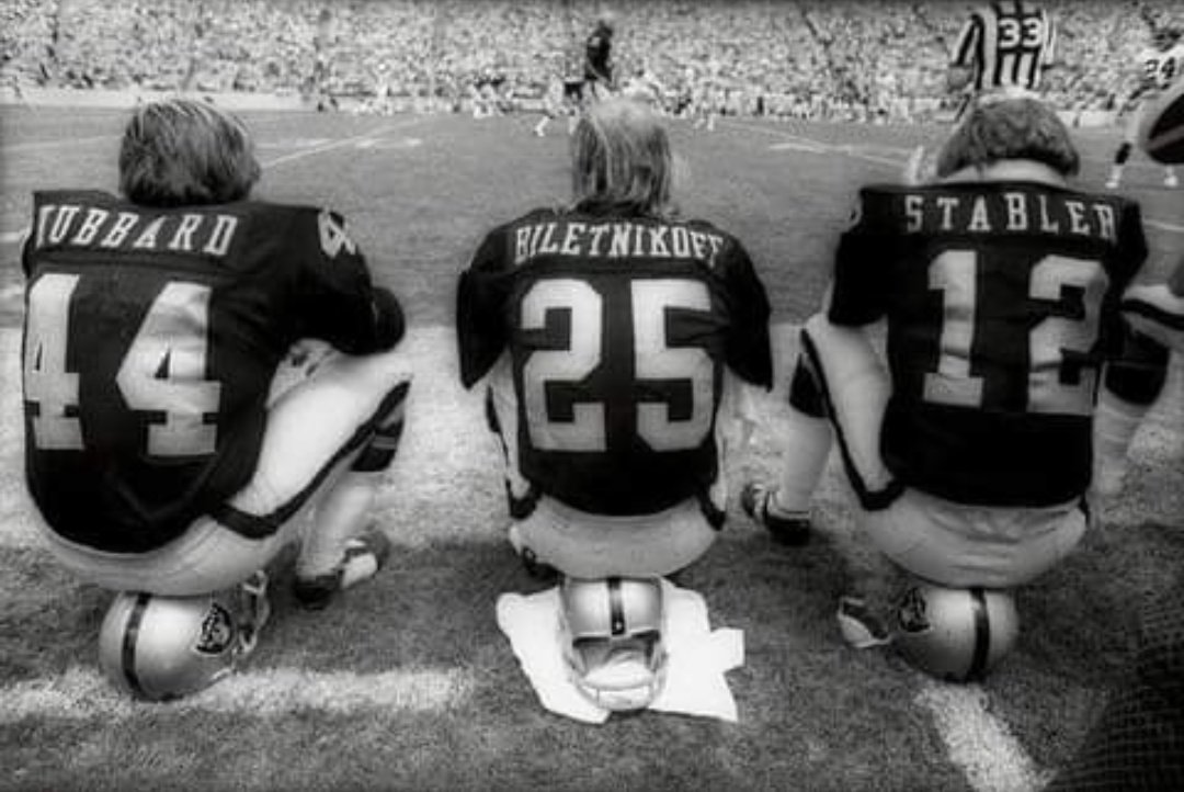 #Raider Legends from 'back' in the day! 🏴‍☠️🙌🏴‍☠️ 
#JustWinBaby #RaiderNation
#TBThursday