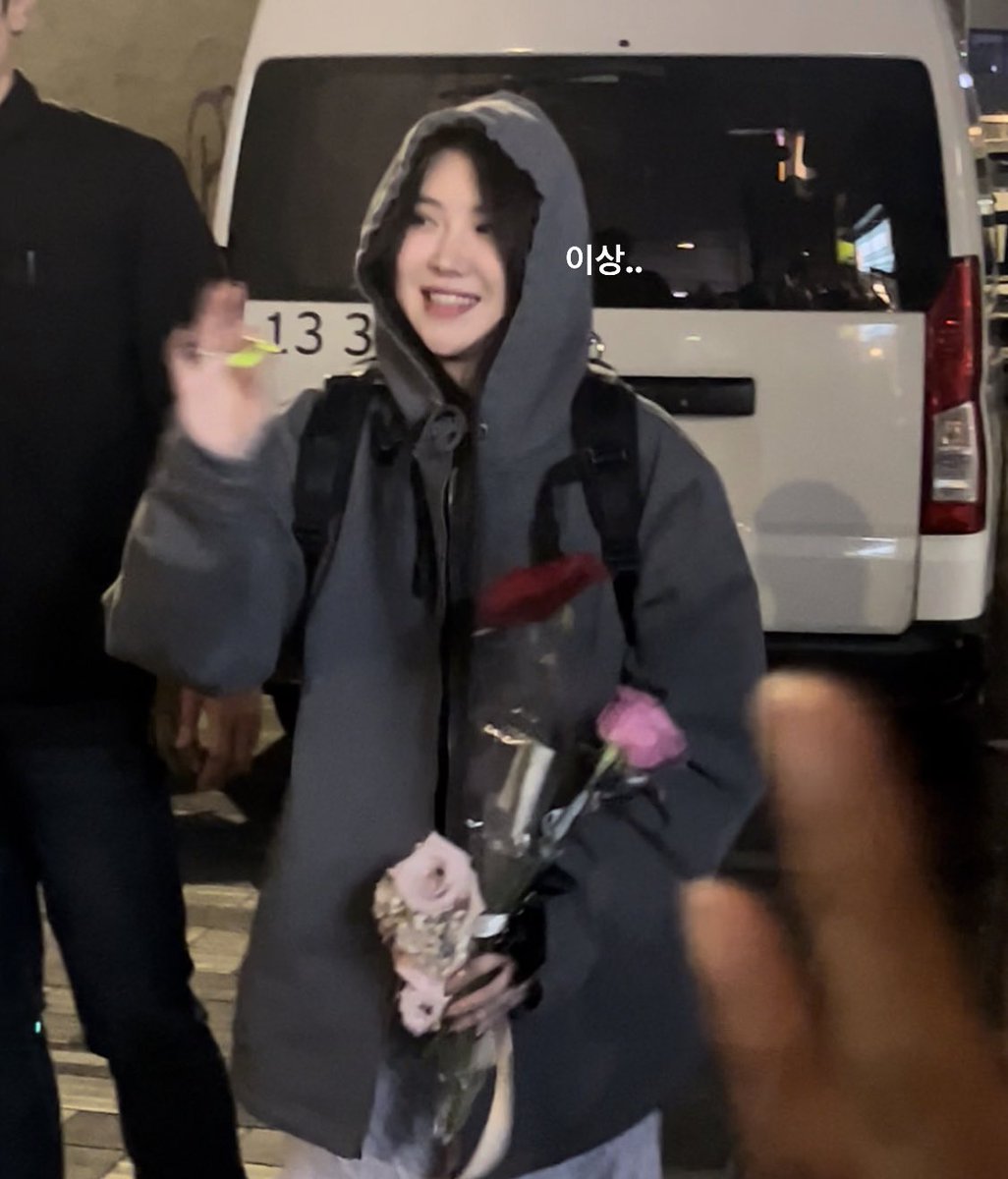 weirderthanme's tweet photo. 예리나 벌써 보고시퍼욤 .. https://t.co/pH3JBUL9L0