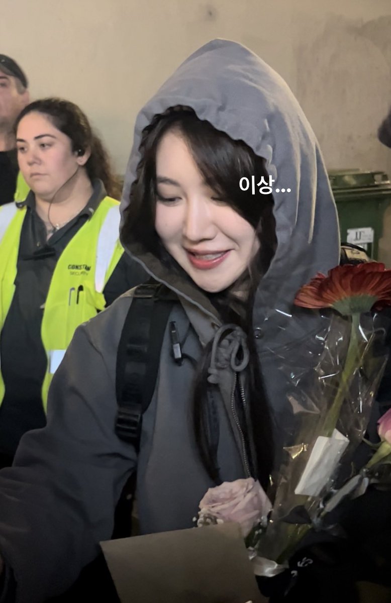 weirderthanme's tweet photo. 예리나 벌써 보고시퍼욤 .. https://t.co/pH3JBUL9L0