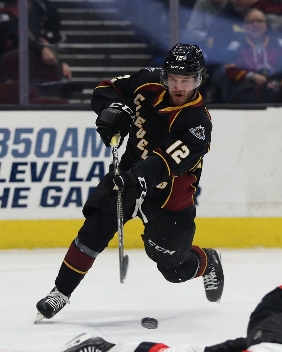 after being the only player on the team to appear in all 72 games this season, Silly's offensive strength led him to rank fourth among Monsters forwards with 34 points this season 💥 

#1️⃣2️⃣ Owen Sillinger 😎