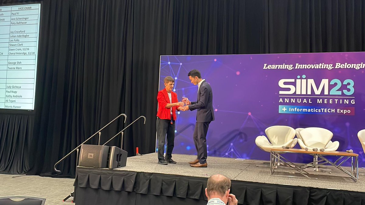 Congratulations to our director Dr. Paul Yi <a href="/PaulYiMD/">Paul Yi</a>  for winning the 2023 SIIM Early Career Achievement Award!! 🎊🎉

<a href="/SIIM_Tweets/">SIIM</a>  #SIIM23 #SIIM2023