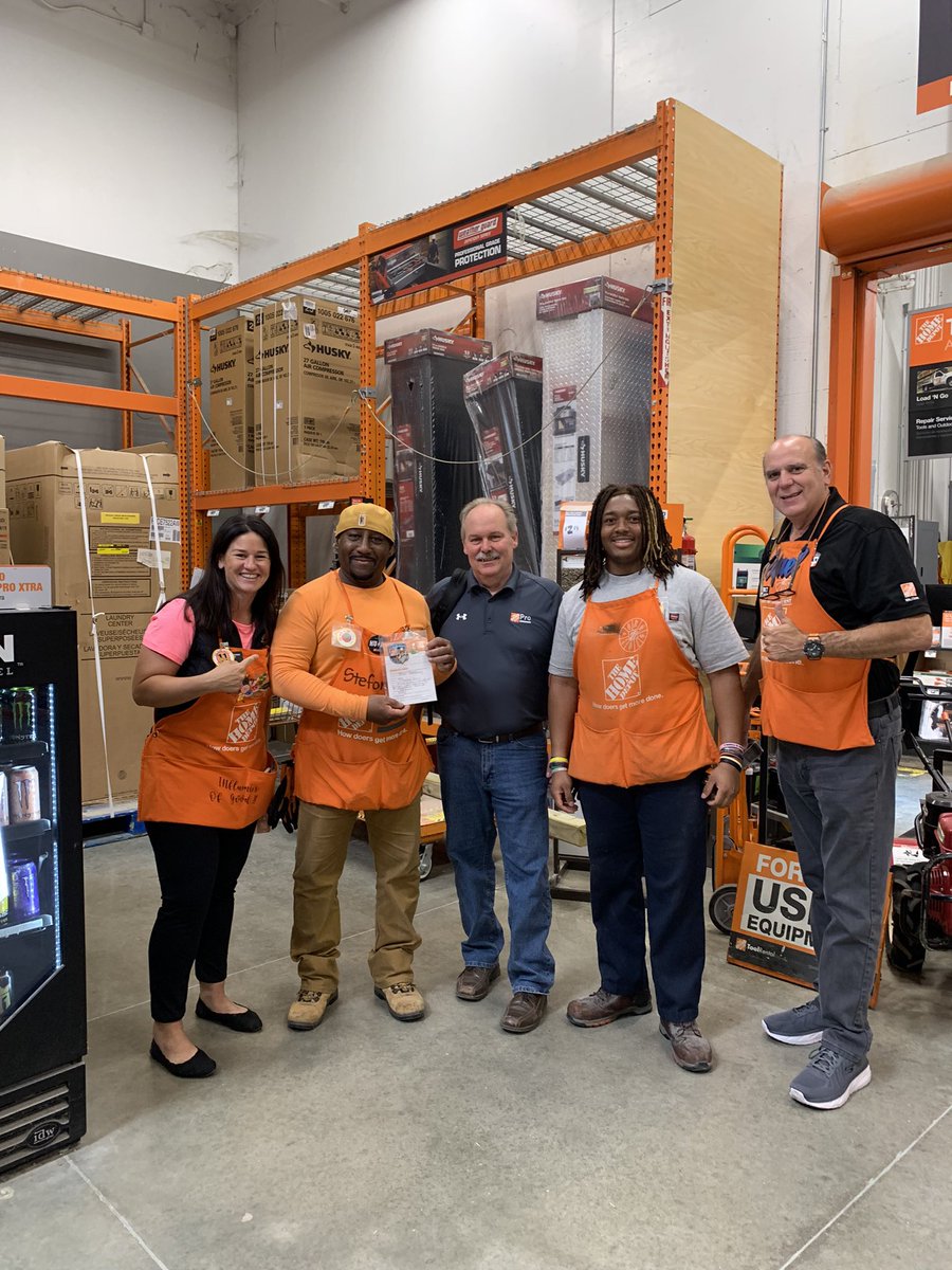 Wendy (@wendydannerhd) on Twitter photo Recognizing some commercial credit top performers! Great job team 6961!! <a href="/LilyGSV/">Lydia Garcia</a> @LemmaTony @TapleyJosh Recognizing some commercial credit top performers! Great job team 6961!! <a href="/LilyGSV/">Lydia Garcia</a> @LemmaTony @TapleyJosh