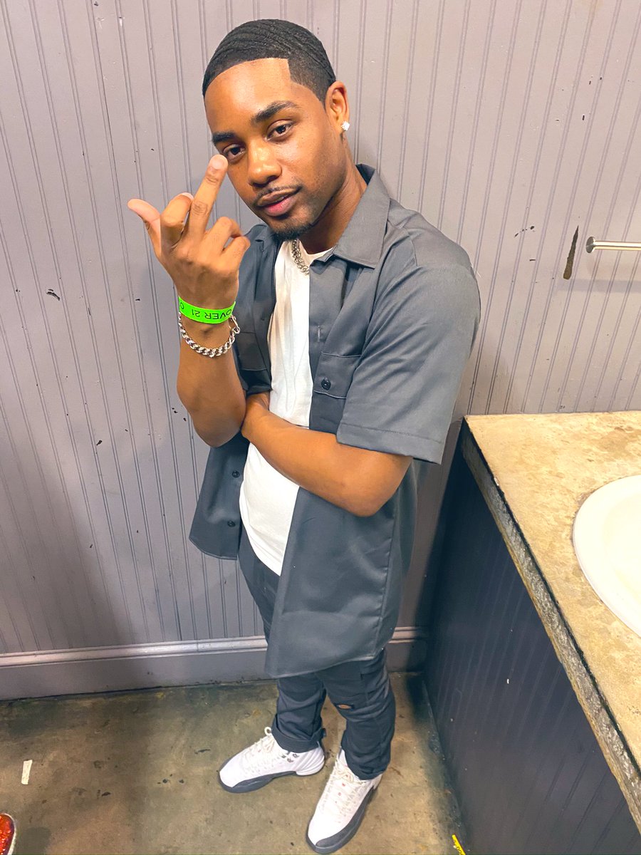 Teejay💳 tweet media