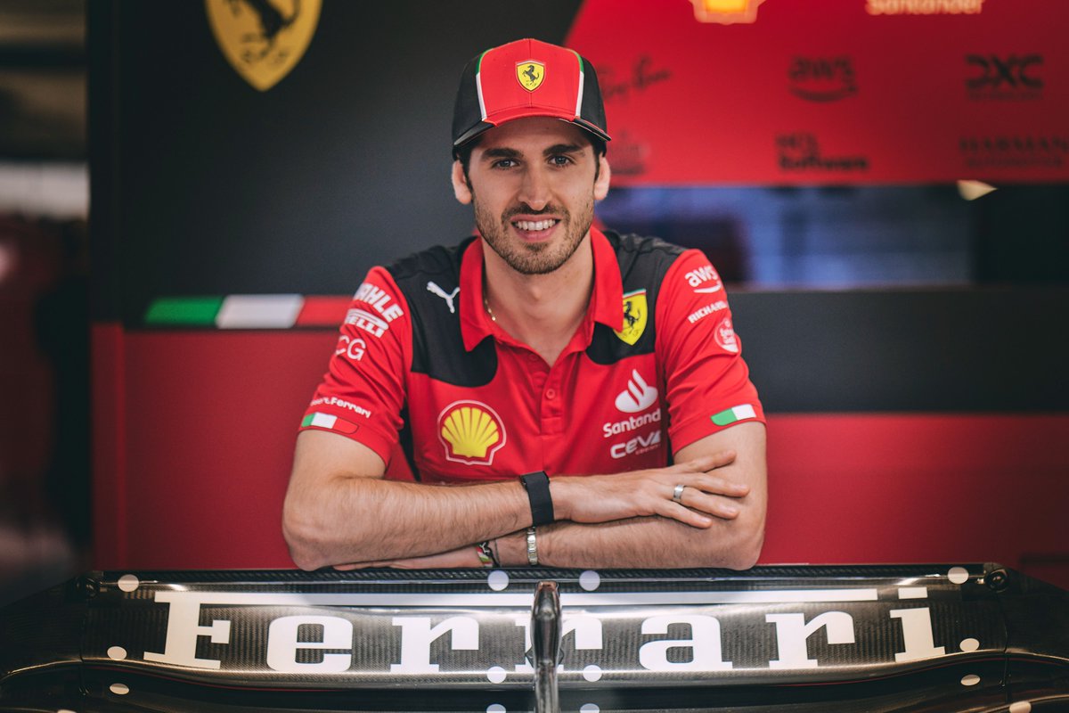 ScuderiaFerrari's tweet photo. Thursday dump 🤩

#CanadianGP 🇨🇦