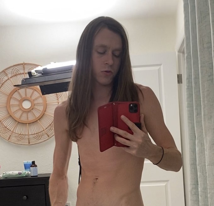 Getting ready to do naughty things https://t.co/eZNFCyLkrn<a href="/tag/mvsales"class="tags"><span>#mvsales</span></a><a href="/tag/mvboys"class="tags"><span>#mvboys</span></a>