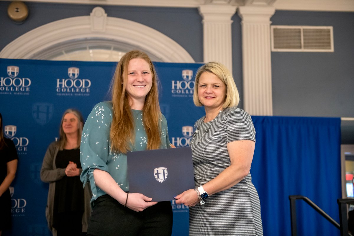 Congratulations to Cecilia O'Brien the 2023 recipient of the Biomedical Science Faculty Award. We are #HoodProud of you! #HoodGradSchool #HoodOutstanding