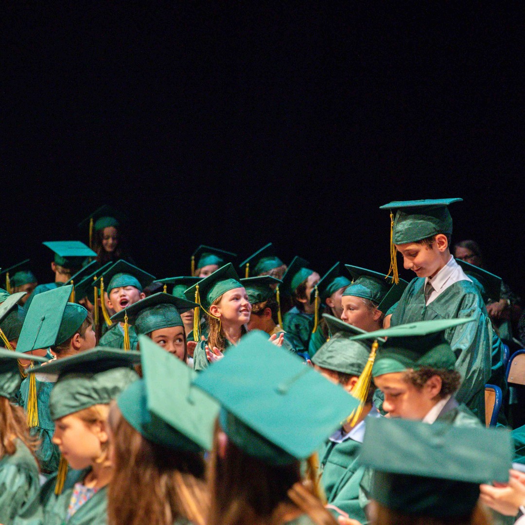 lelyceeSF's tweet photo. Yesterday was the last graduation: congratulations to Gr5 students!🧑🎓 We're so very proud of you 👏🤩
#LFSFjadore #LFSFthrives #LFSFpride https://t.co/7hMhraPy5z