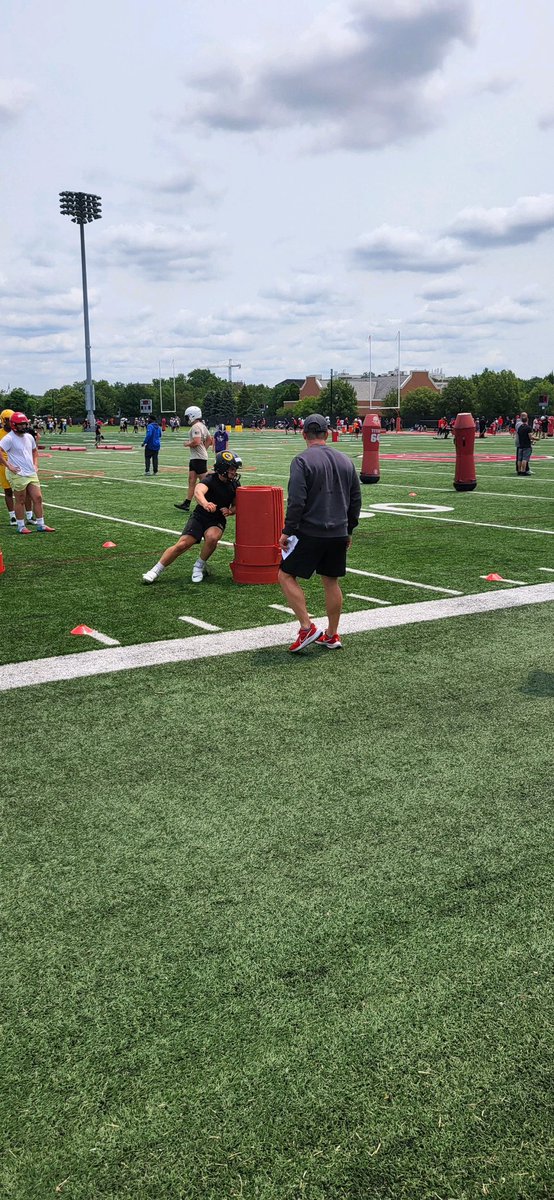 m_wheatley76's tweet photo. Had a great camp at @OhioStateFB. Had fun getting some work in and competing! Thank you @R2X_Rushmen1 and all the other coaches that helped!! https://t.co/7b4IkXj7py