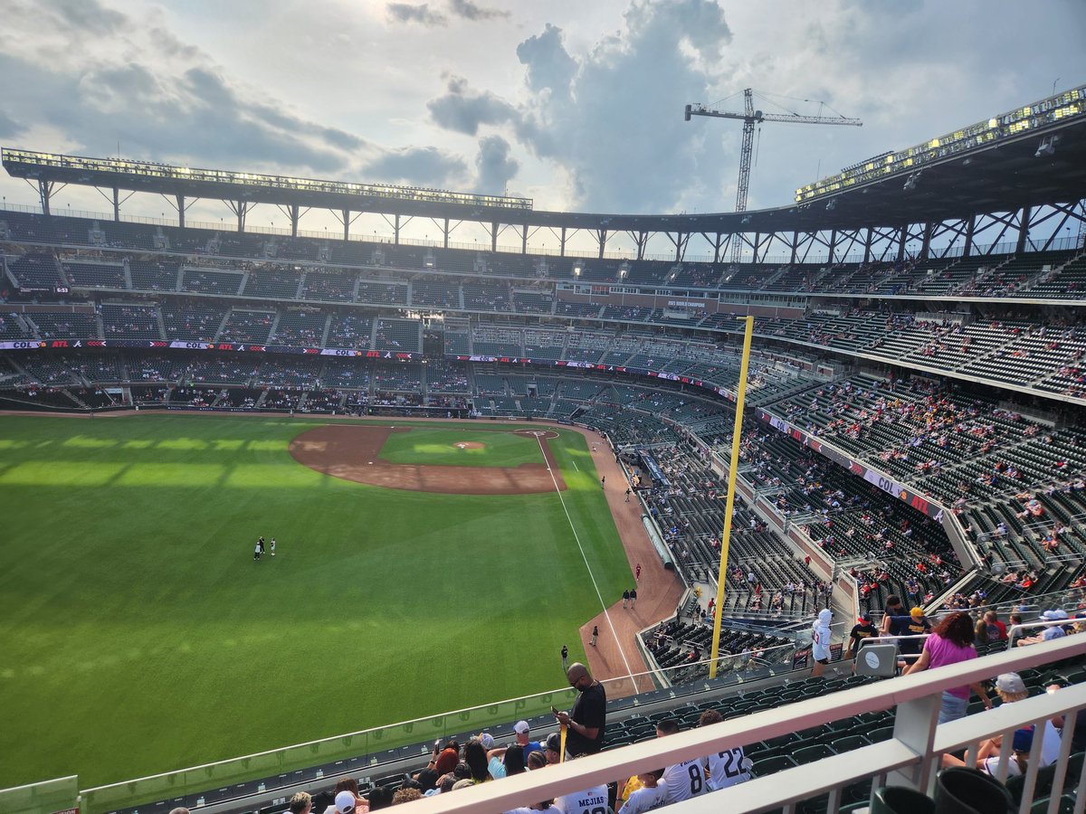 TribSportsLady's tweet photo. Truist Park in Atlanta is beautiful #Braves #Atlanta #AtlantaBraves #TruistPark #MLB #baseball #Travel #healthcoachlife https://t.co/3MUOm1PCHu