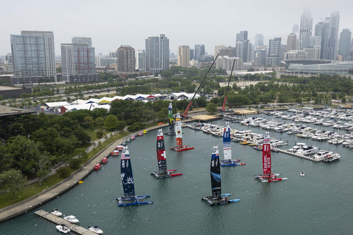 Chicago, tomorrow we race. 🤩