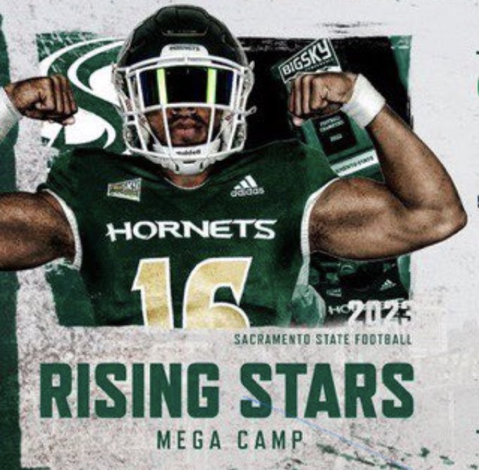 GavinMolloy7's tweet photo. Competed for 2 days/4 sessions (LB &amp; TE) at the @SacHornetsFB Mega Camp. Thank you to all the coaches that connected with me.  A couple clips of my LB coverage against top talent. 

@ORHS_Football @coachtoakridge https://t.co/Vj7kw5nPtS