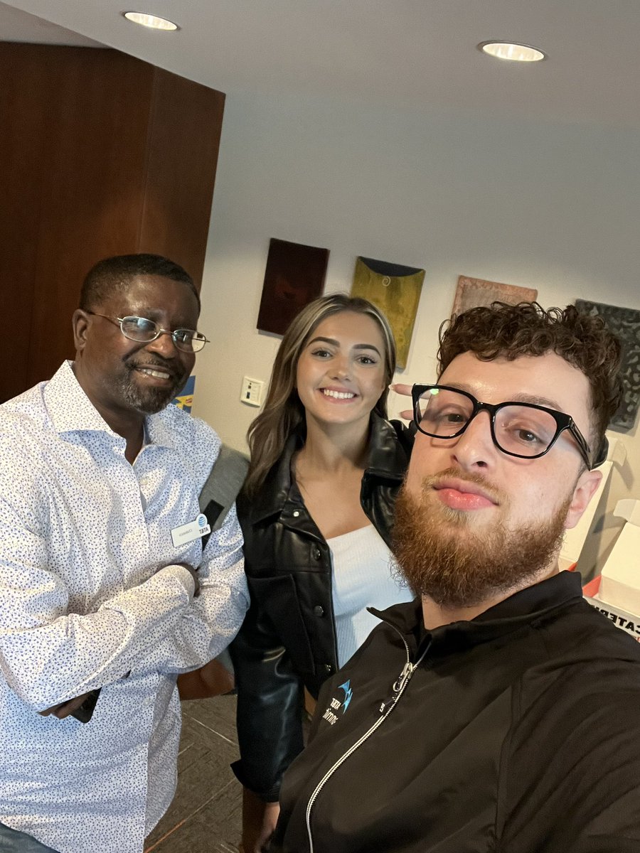 ahmedzatt's tweet photo. Signing off from Fusion academy. It has been a great last 6 months! Can’t wait to see what’s next! @TeamFusionGLM
@ChabascoElston @mara_cukovic 
#TeamFusion #GLM https://t.co/xd95Uqpw3y