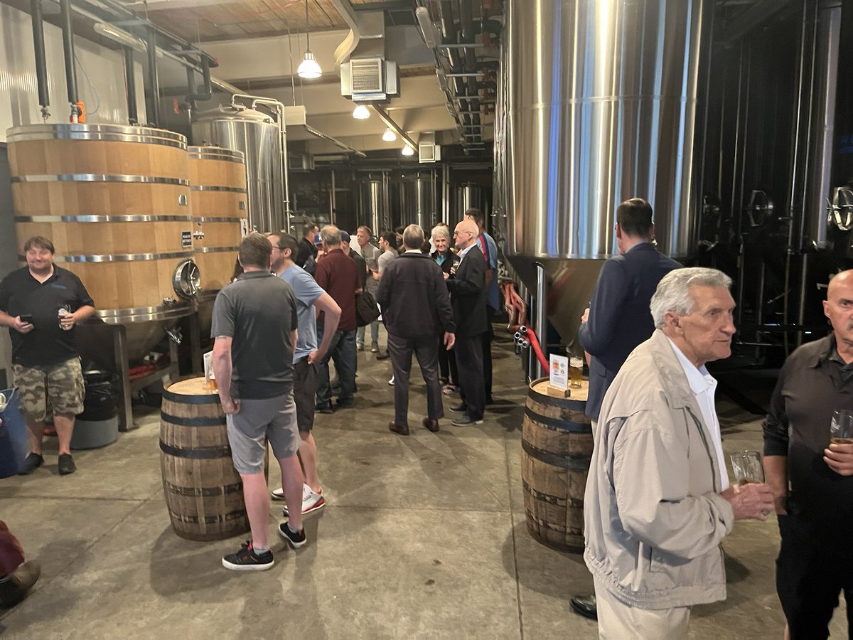 Great night at <a href="/LFBrewery/">Left Field Brewery</a> with The Opening Pitch! #inductionweekend2023