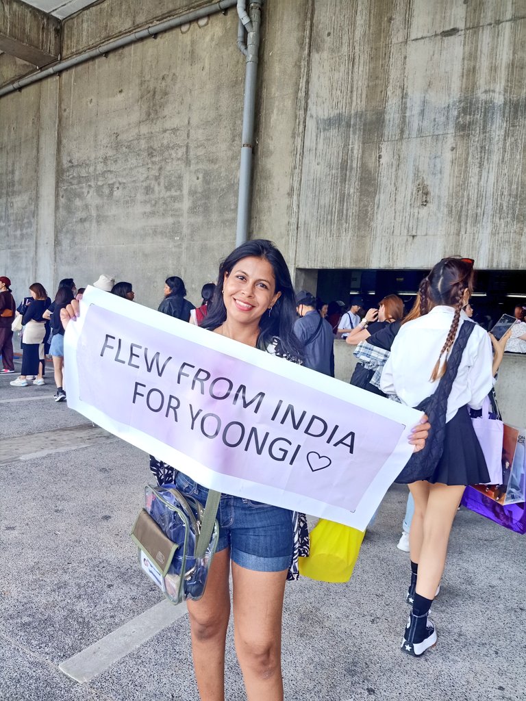 One of the best things I did for myself 💜
#AgustD_SUGA_Tour_in_Bangkok 
#AgustD_SUGA_Tour #Yoongi