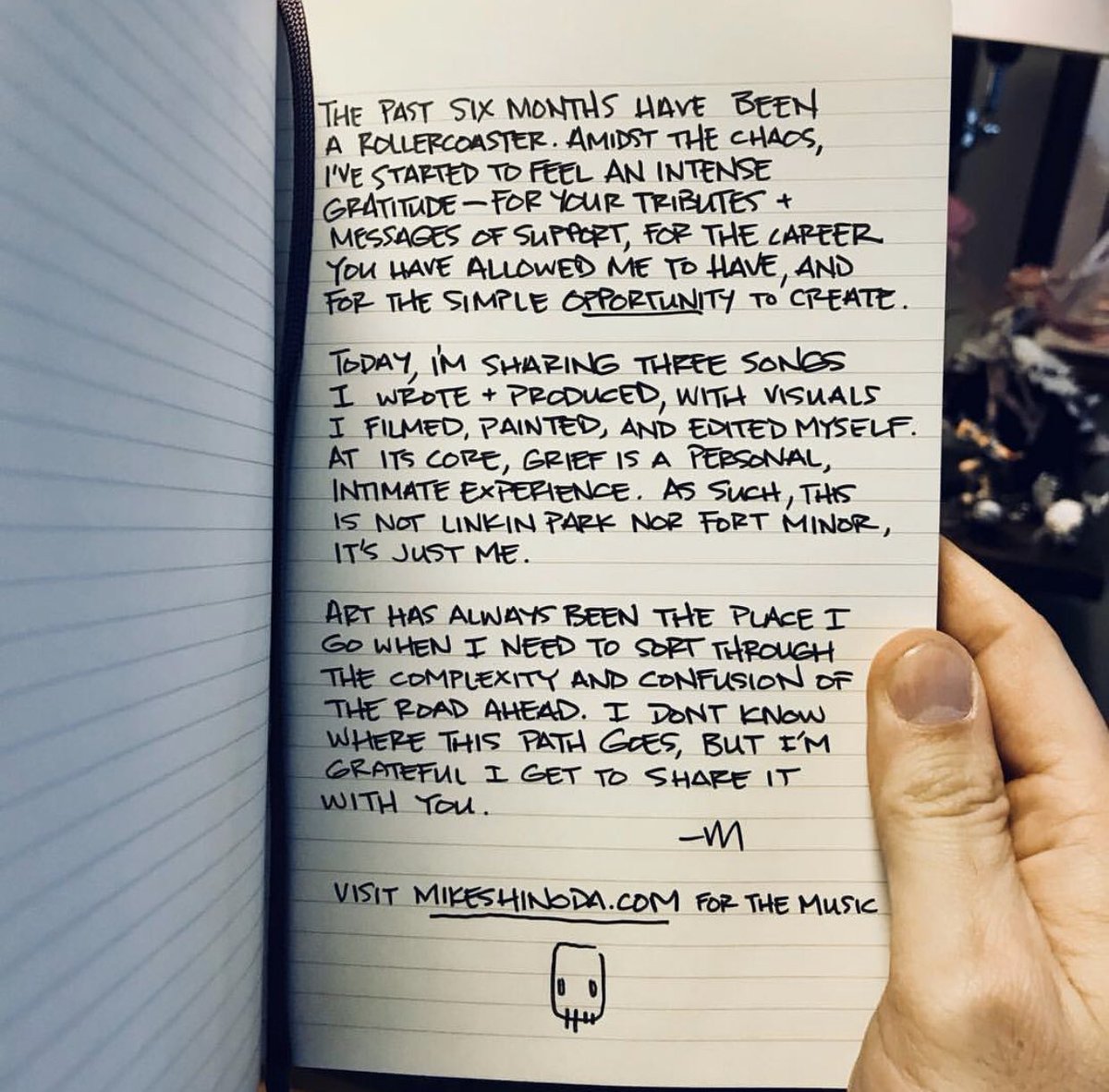 BroodingAnanas's tweet photo. how it started                 how it’s going https://t.co/FiY9thberX