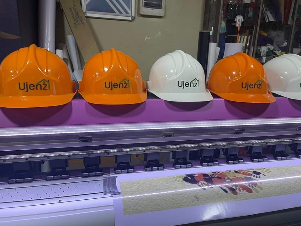 KateregaUthman's tweet photo. Innovate, Differentiate, Dominate..that's branding 101 😎.. Get noticed at every level. #nkgroup #marketing
For inquiries, whatsapp: +256 780 338797 https://t.co/2arYDOoGWx