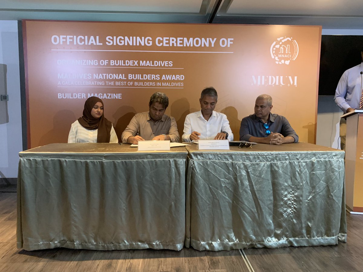 MNACI_Maldives's tweet image. MNACI #BuildexMaldives #BuildersMagazine #MNBA Maldives National Builders Award organize koh hingun MediumMV aai miadhu havaalu koffi #MediumMV