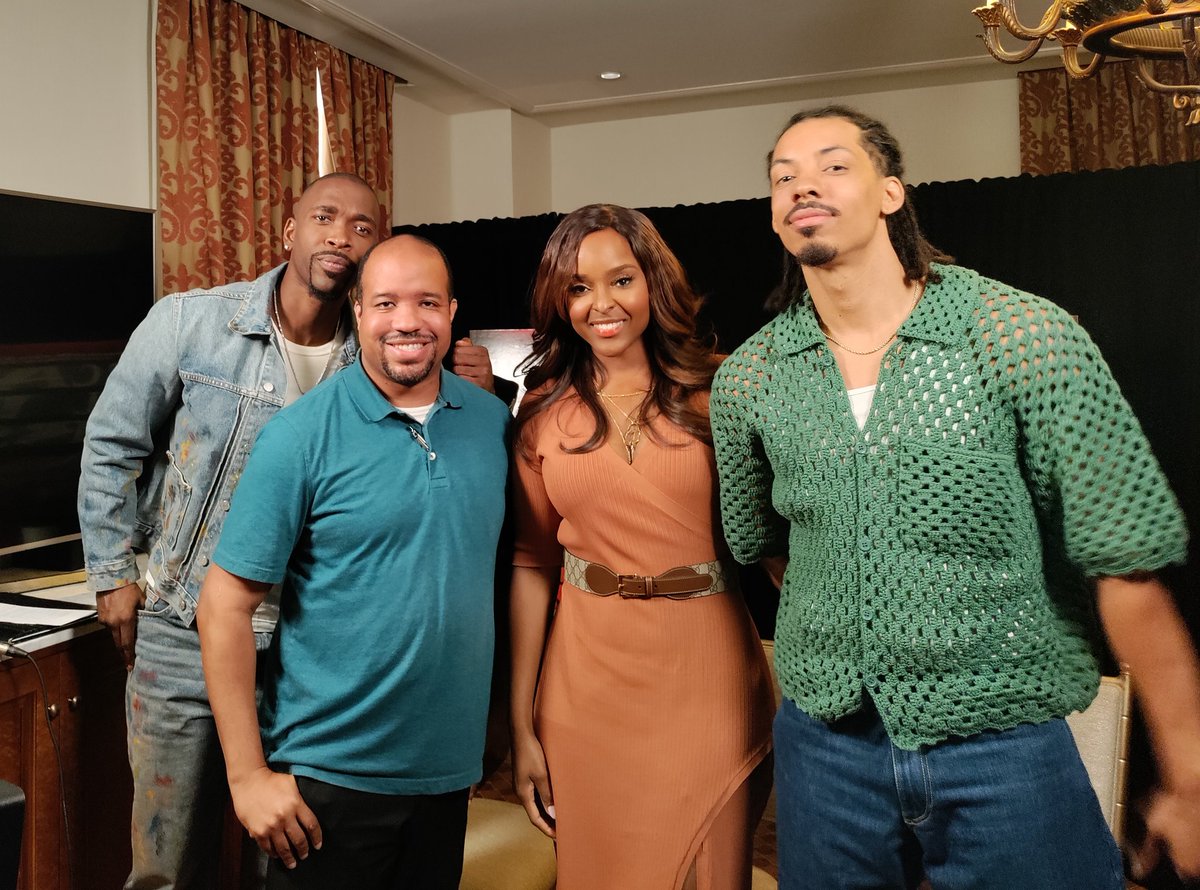 DeanonDScene's tweet photo. Before you see @Blackening in theaters tomorrow, read my interview w. @JayPharoah @Antoinette_Rob and @MelvinGregg

https://t.co/7LHvGZS2jZ

#theblackening #jaypharoah #antoinetterobertson #melvingregg #comedyhorror #lionsgate #interviews #celebrities #therogersrevue https://t.co/VICsrZBwPk