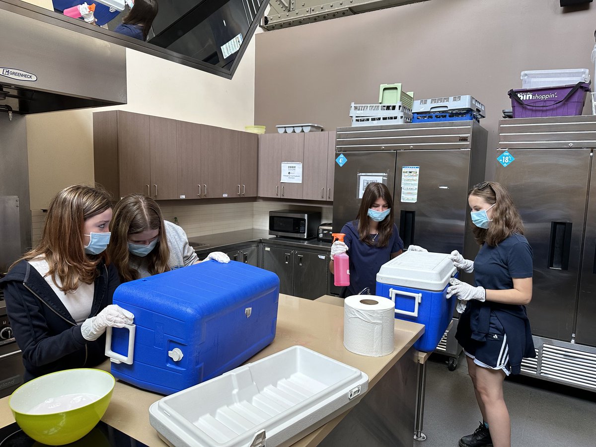 St. Pius X School tweet media