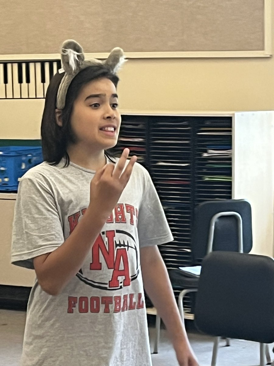 NAMS_Chorus's tweet image. 6th Grade Acting did an amazing job performing Wooing Wed Widing Hood on Tuesday! @NAMiddle @NASupt