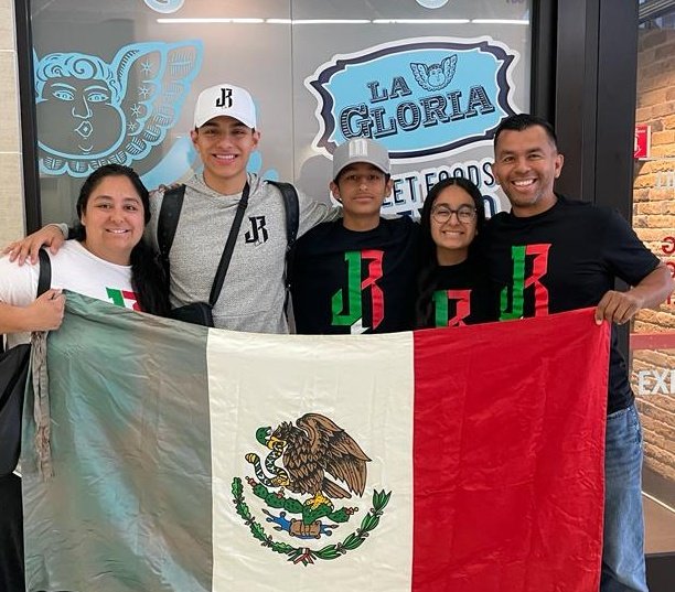 I want to thank God for giving  my son <a href="/JuanReynalll/">Juan Reyna lll</a>  the opportunity he deserves to show all his hard work and dedication and play for his country 🇲🇽 Go be great campeón!
Show the world quien eres!
¡Arriba 🇲🇽 Señores! #Godsplan