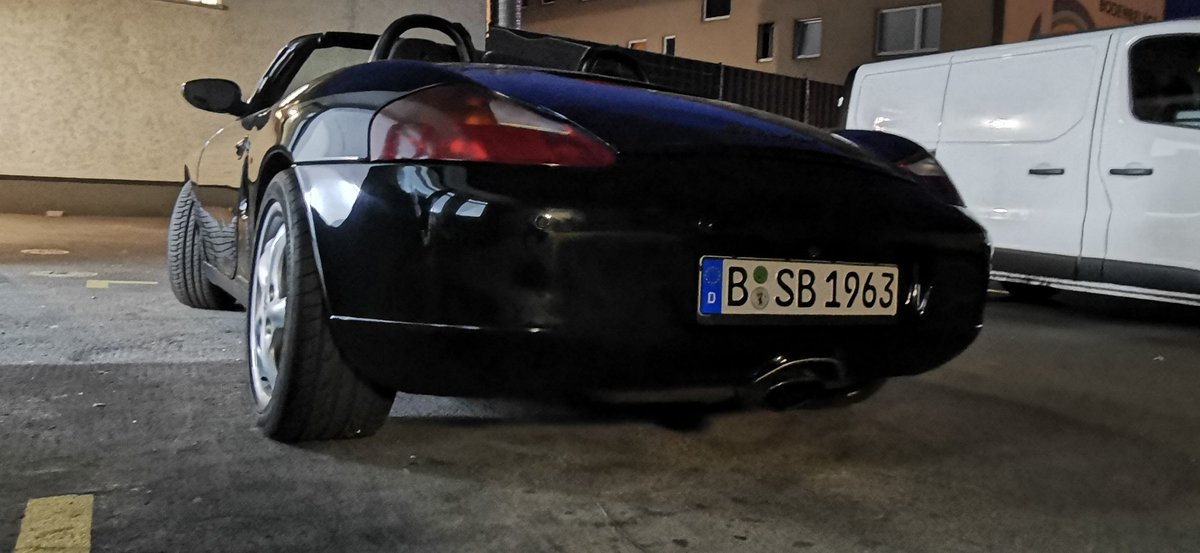 hakantaskoyantc's tweet photo. #carwrapping #folierung #carstyling #hakantaskoyantc #berlin #cardesigned #cardesign #cardesigner #tuning #farbenoo https://t.co/va5CPV2u81